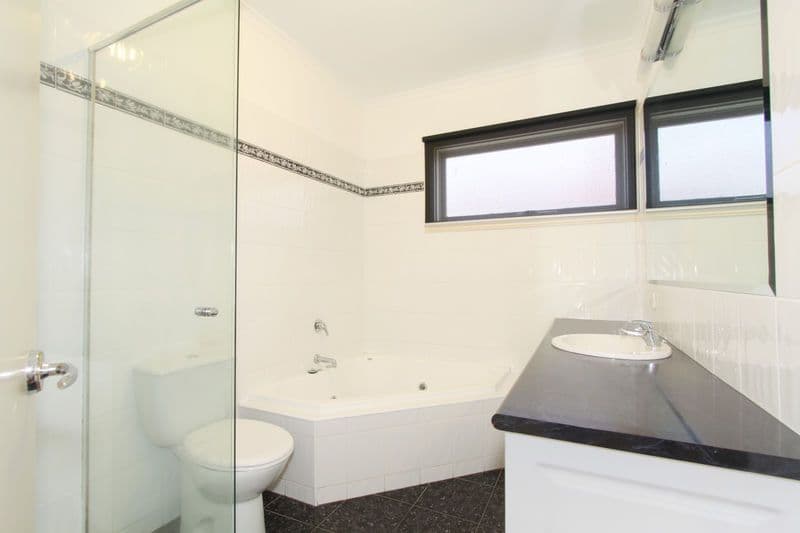 50 Edinburgh Street, CLAYTON VIC 3168, Clayton - Thumbnail 7