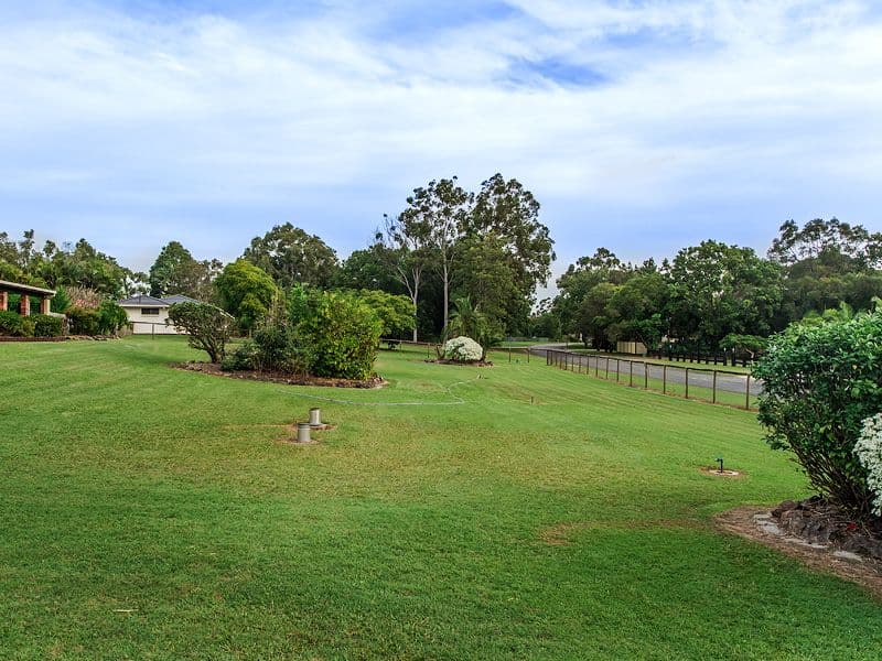 24 Oberon Way, Oxenford QLD 4210, Oxenford - Thumbnail 6