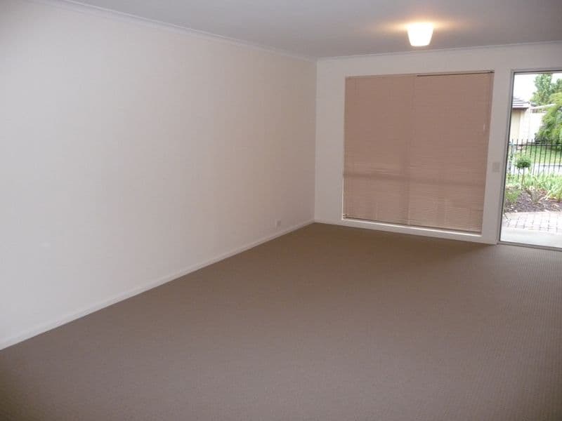 71 Kew Drive, OAKDEN SA 5086, Oakden - Thumbnail 4