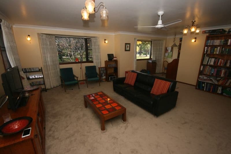 13 Argyle Close, Grafton - Thumbnail 3