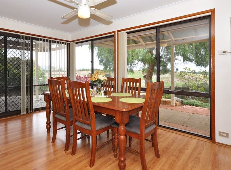 14 Lyons Circuit, Trott Park SA 5158, Trott Park - Thumbnail 5