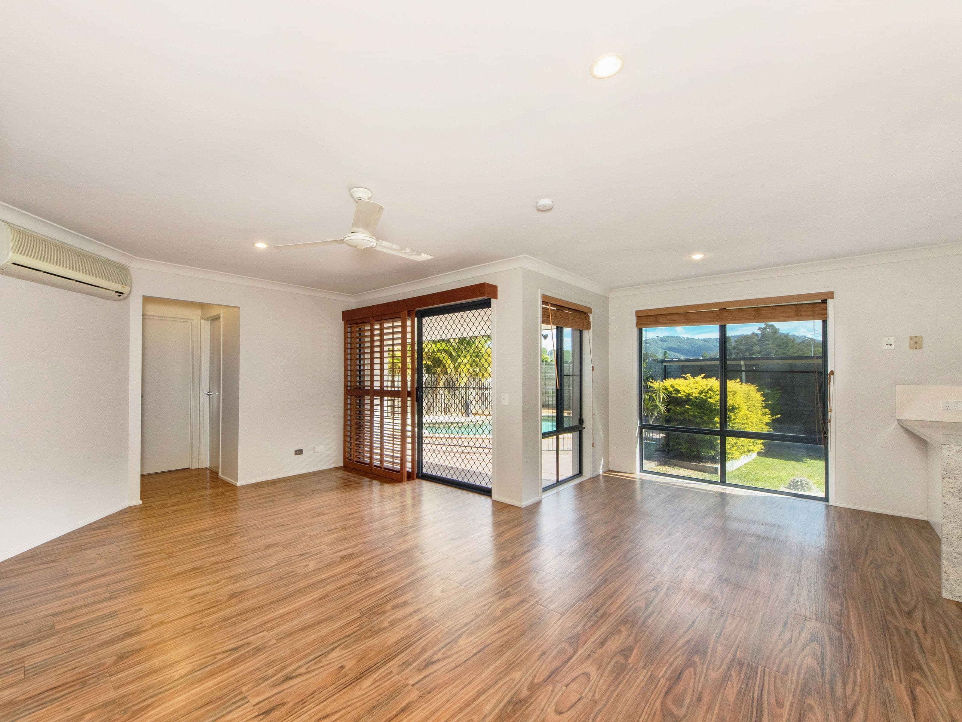 6 Appollo Place, Oxenford QLD 4210, Oxenford - Thumbnail 4