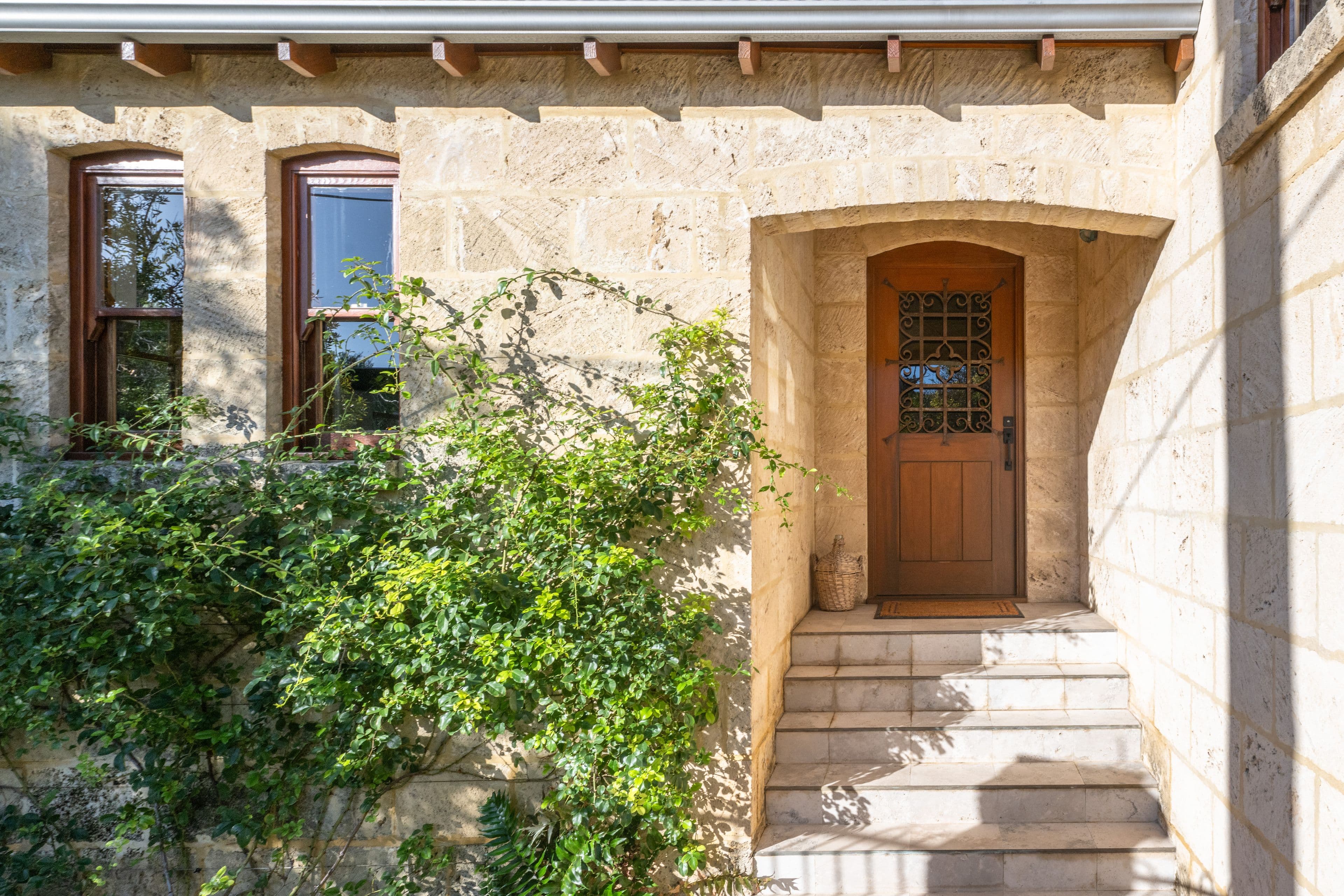 93 Thompson Road, North Fremantle WA 6159, North Fremantle - Thumbnail 4