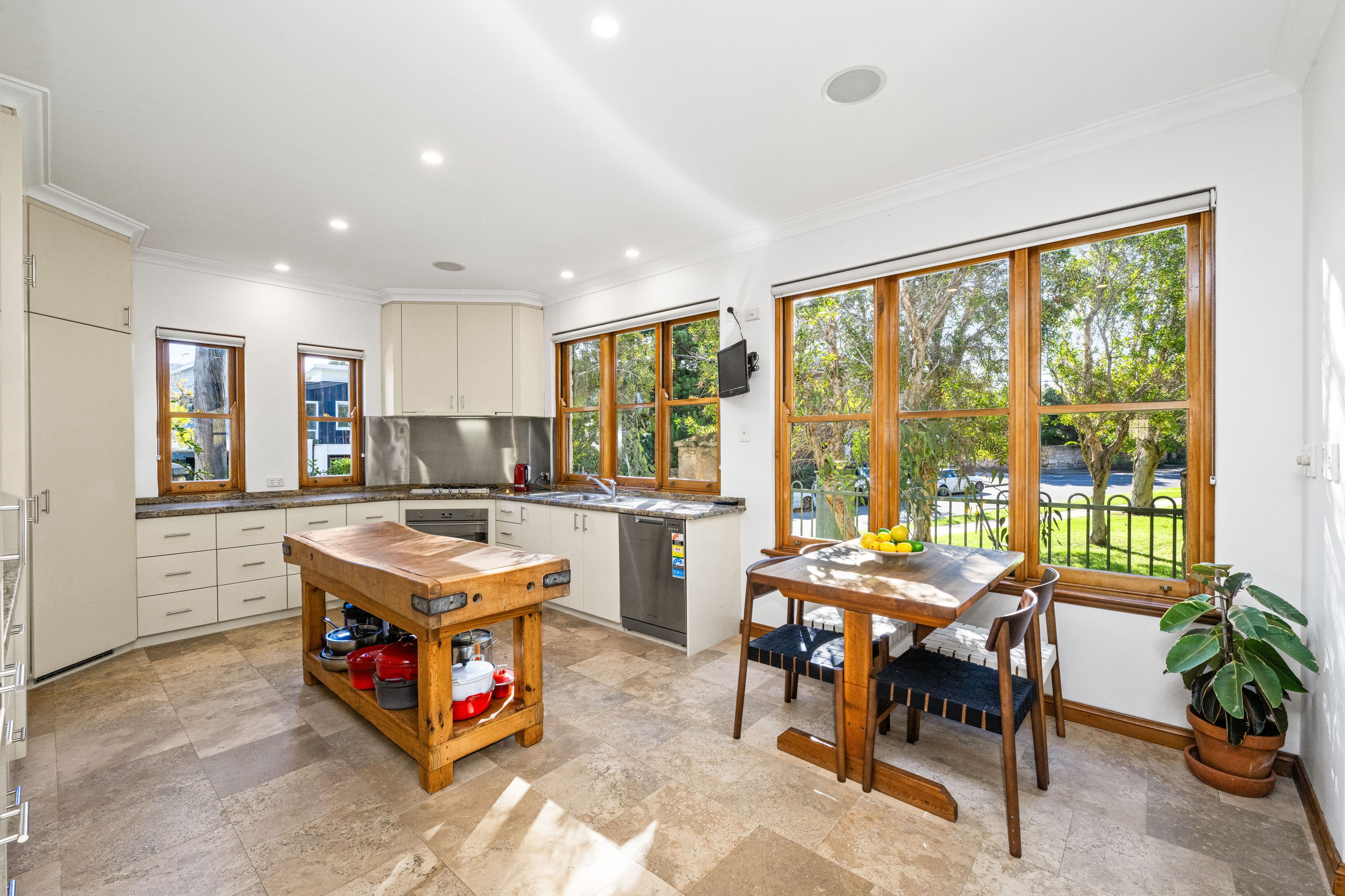 93 Thompson Road, North Fremantle WA 6159, North Fremantle - Thumbnail 5