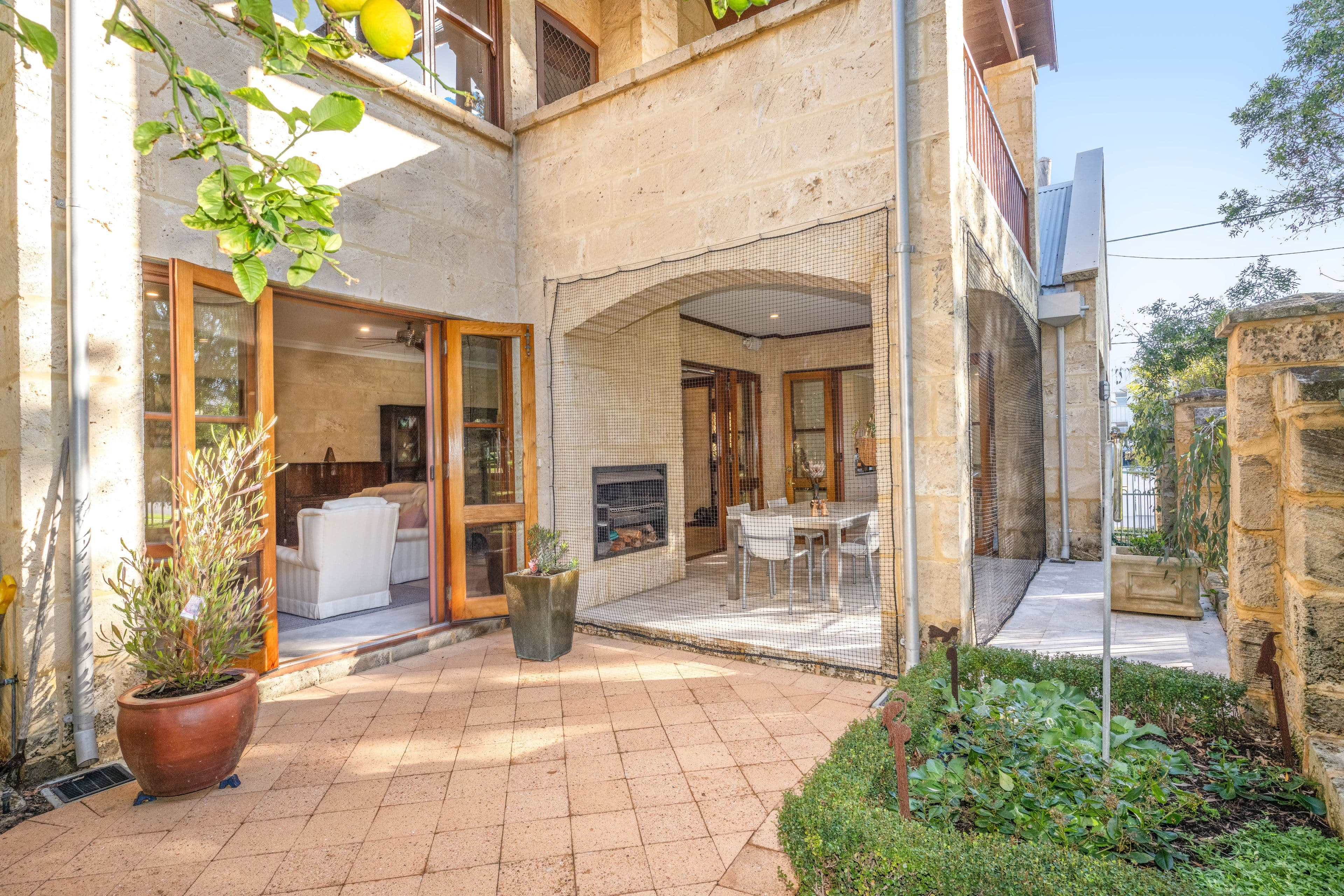 93 Thompson Road, North Fremantle WA 6159, North Fremantle - Thumbnail 8