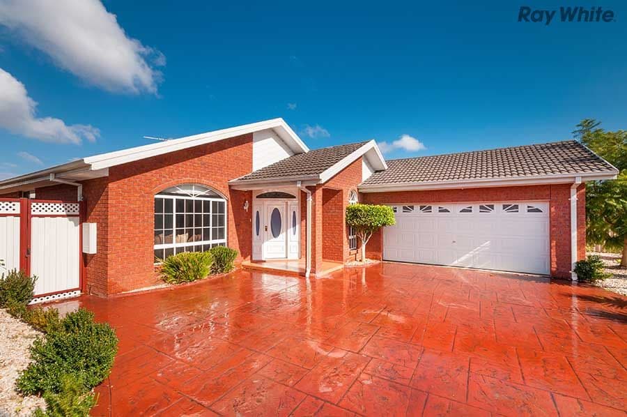 7 Herman Close, Taylors Lakes VIC 3038, Taylors Lakes - Image 1