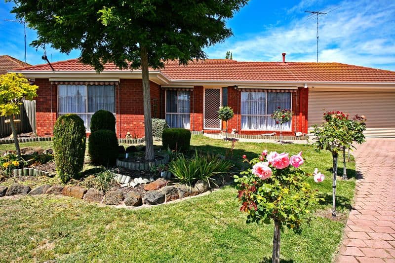 28 Schmitt Court, WHITTINGTON VIC 3219, Whittington - Image 1