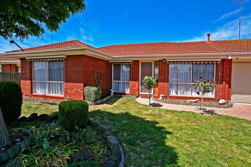 28 Schmitt Court, WHITTINGTON VIC 3219, Whittington - Thumbnail 2
