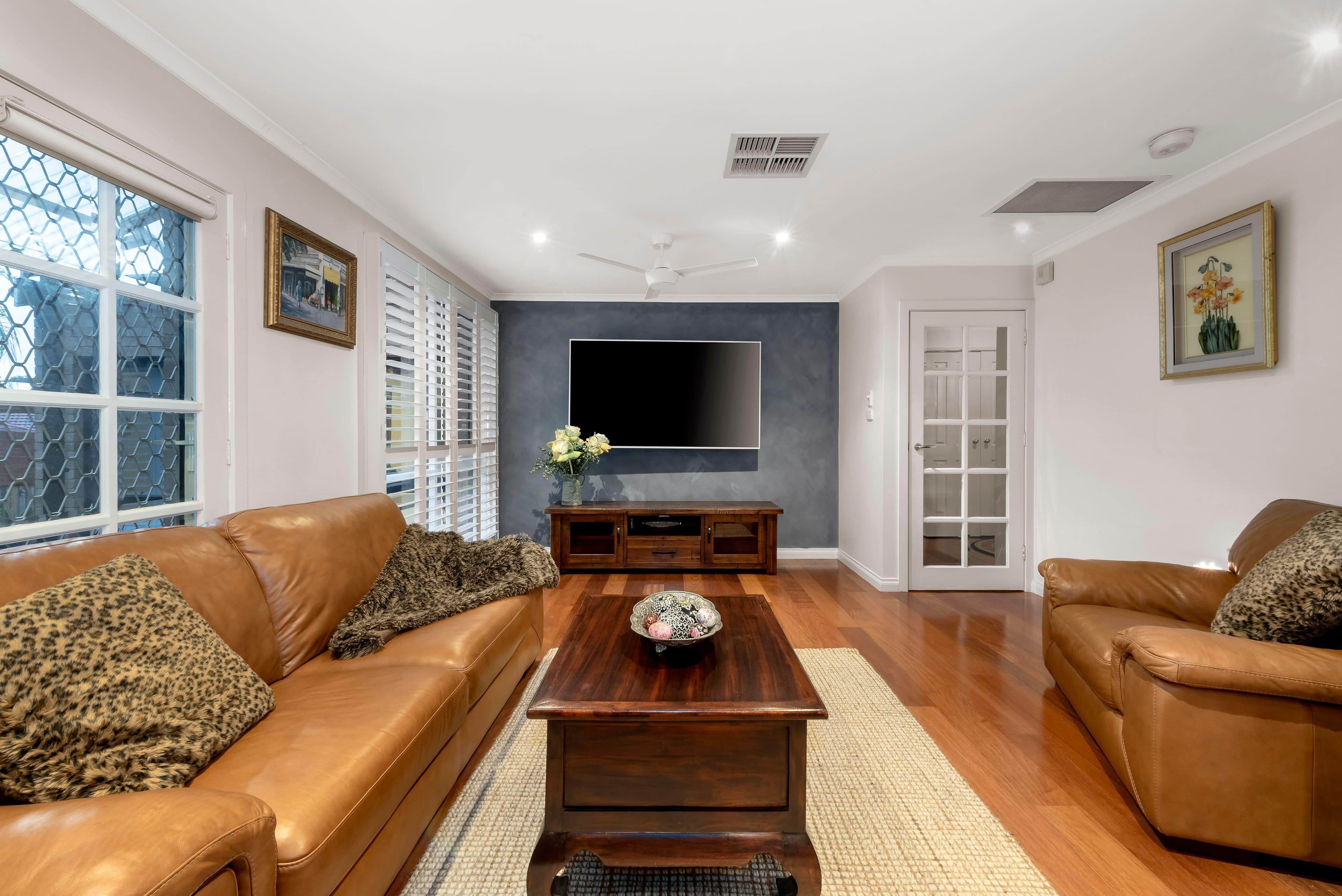 9 Deauville Court, Wantirna VIC 3152, Wantirna - Thumbnail 2