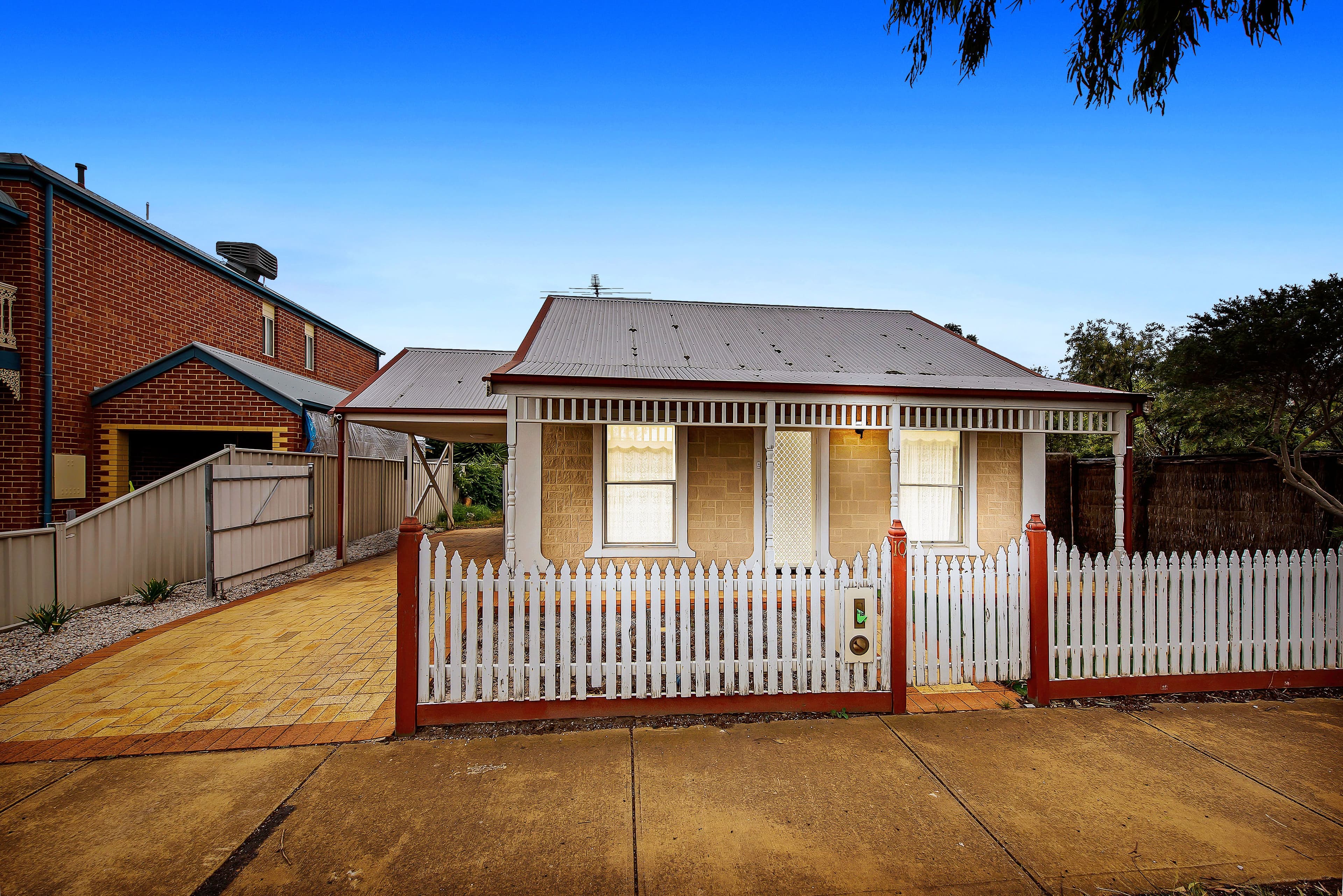 10 Archeron Court, Caroline Springs VIC 3023, Caroline Springs - Image 1