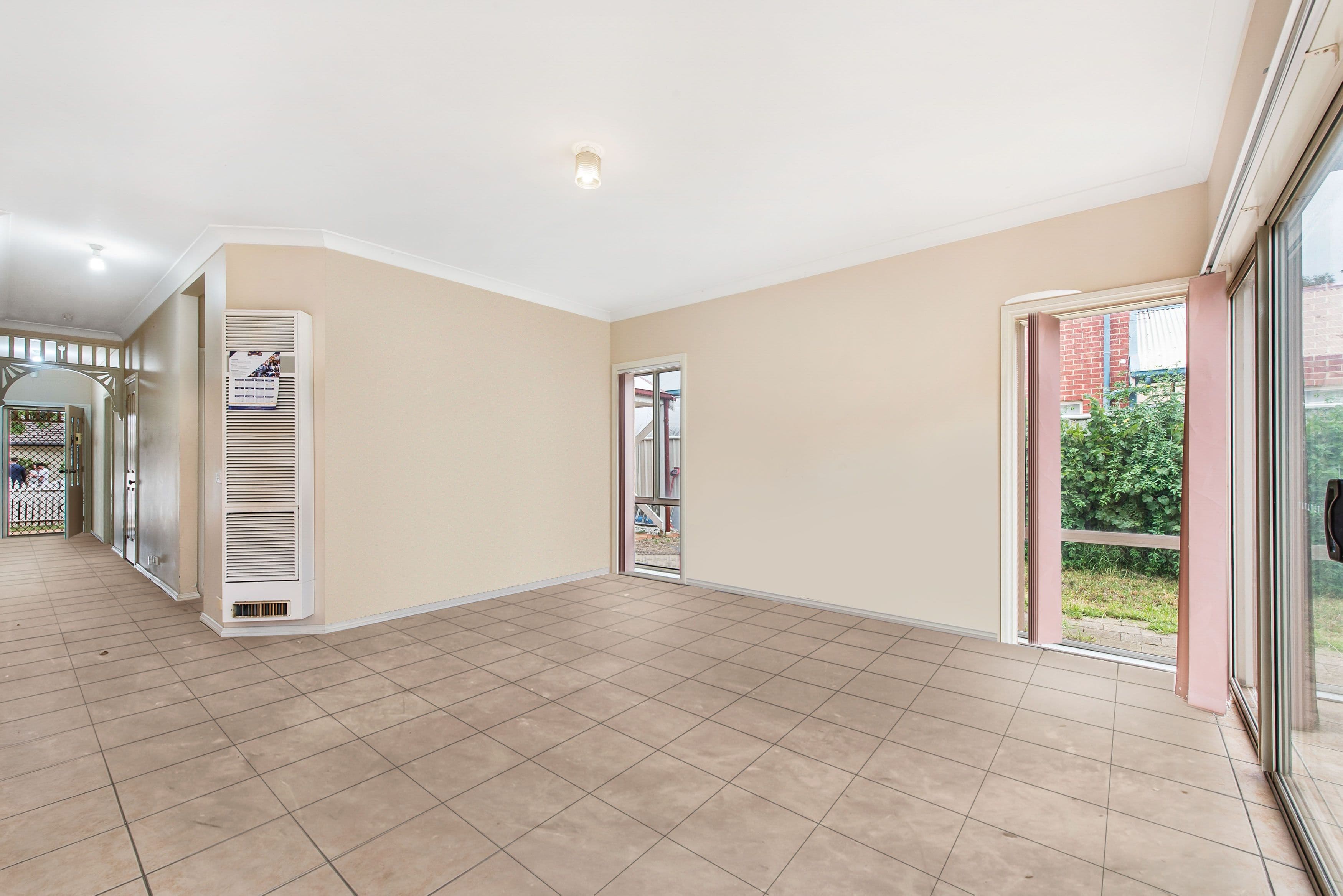 10 Archeron Court, Caroline Springs VIC 3023, Caroline Springs - Thumbnail 3