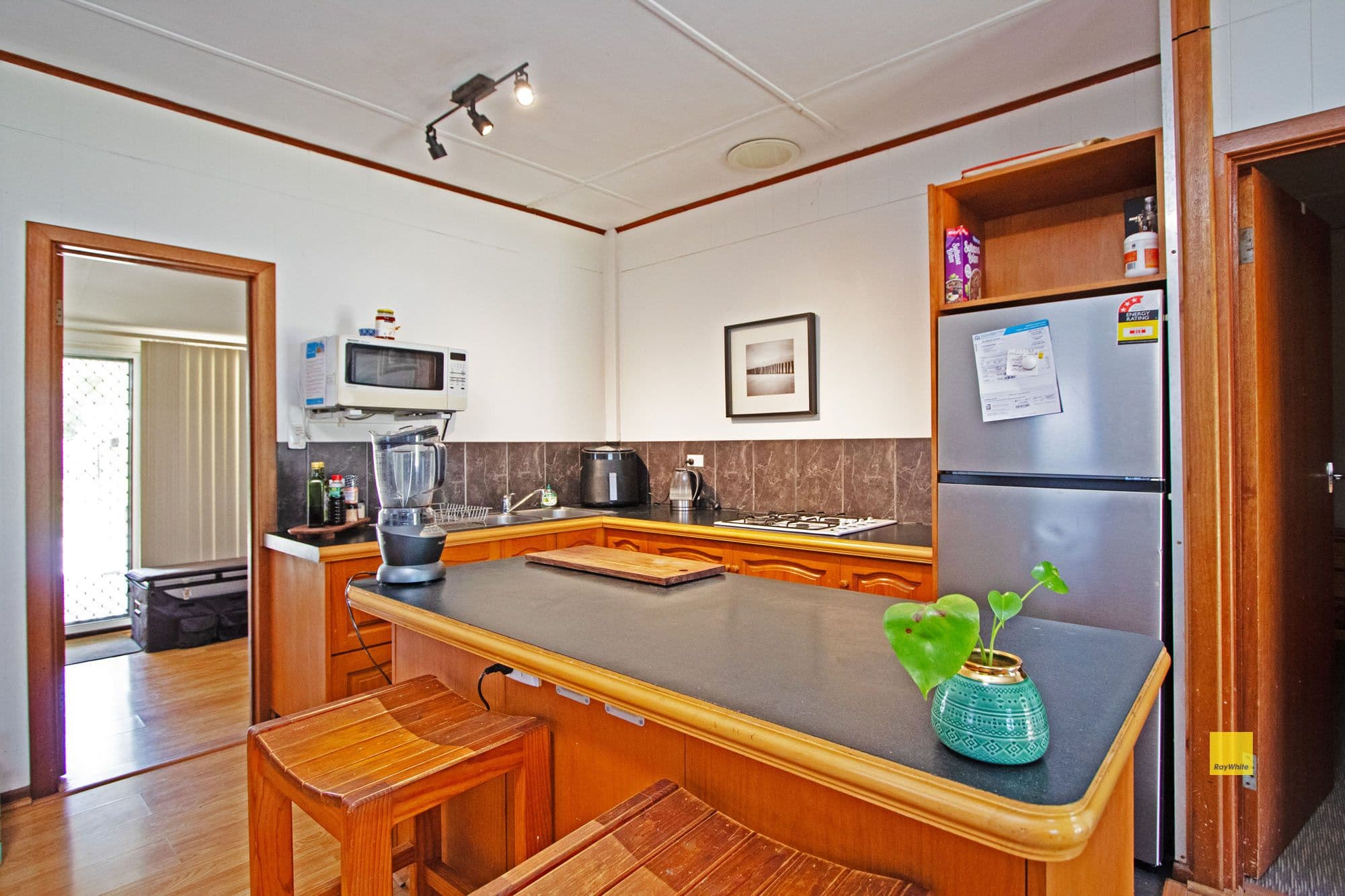 15 Cameron Street, Jurien Bay WA 6516, Jurien Bay - Thumbnail 6