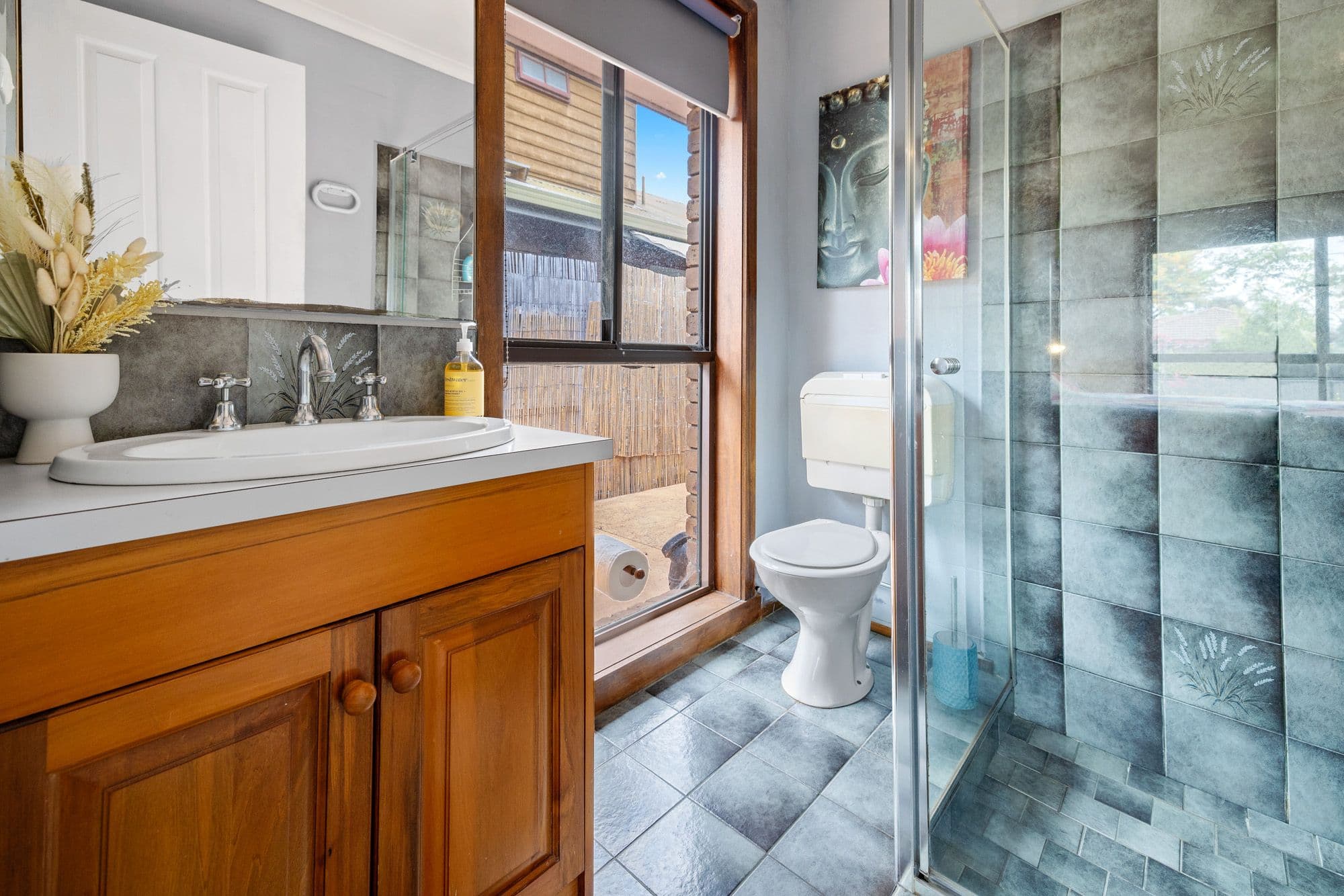 43 Westminster Drive, Werribee VIC 3030, Werribee - Thumbnail 3