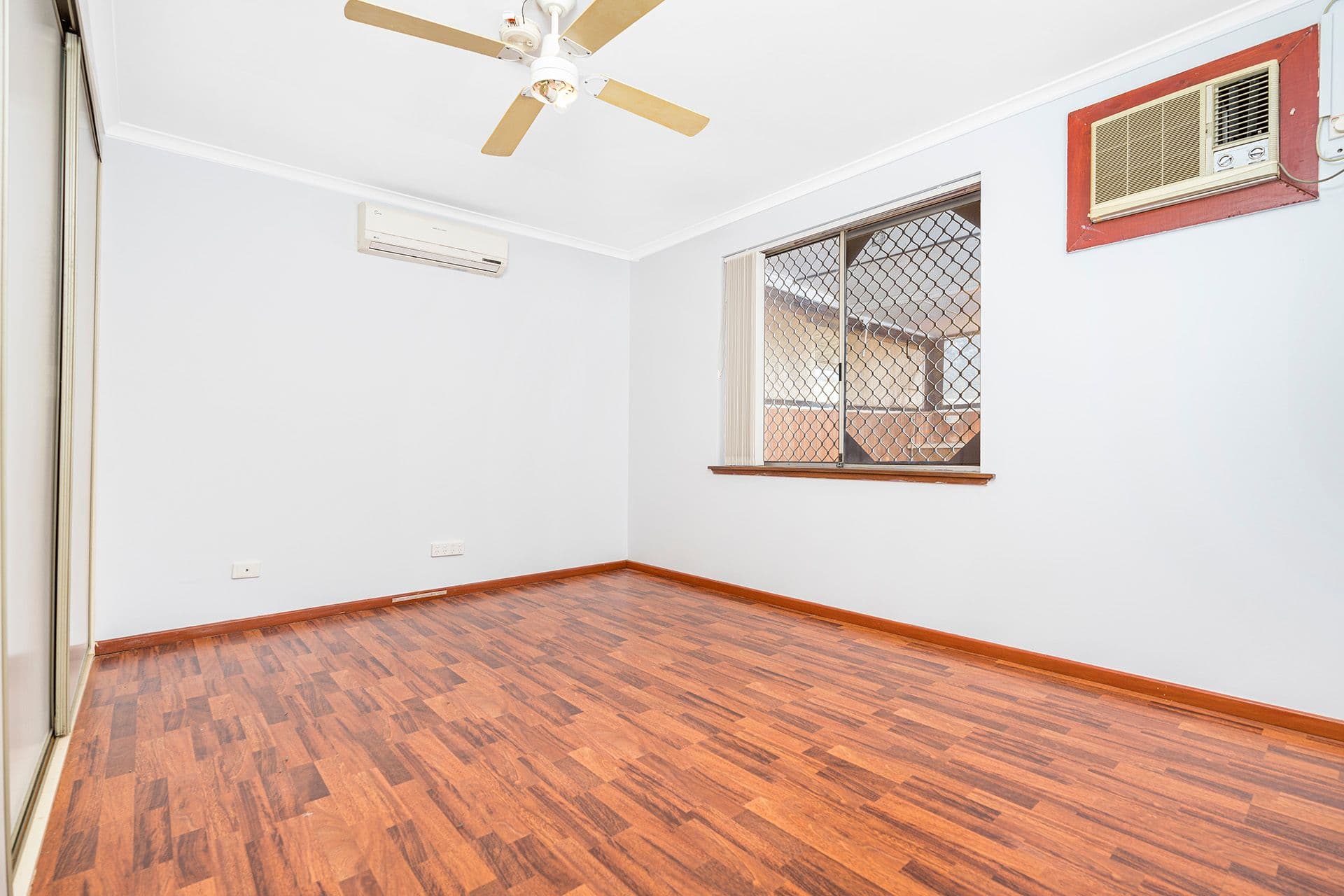 1 Grevillia Street, Utakarra WA 6530, Utakarra - Thumbnail 5