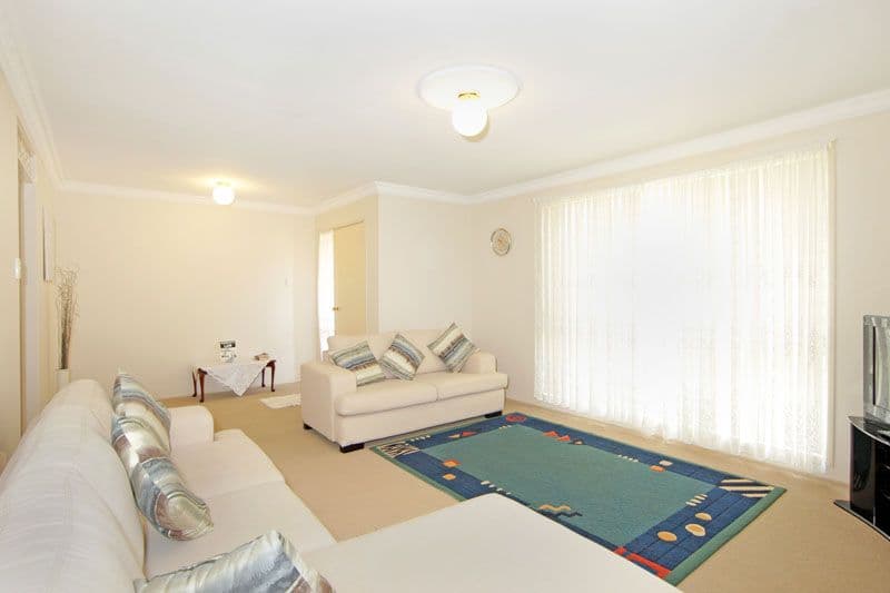 20 Kite Crescent, HAMLYN TERRACE NSW 2259, Hamlyn Terrace - Thumbnail 2