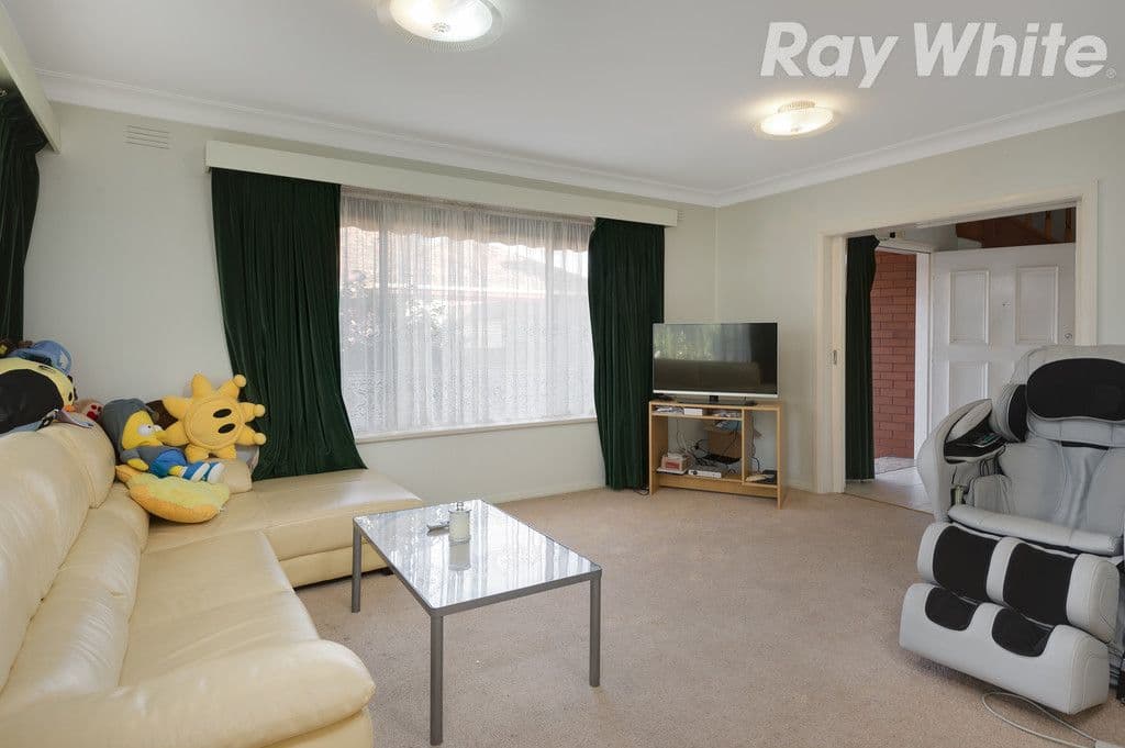 313 Grimshaw Street, Watsonia VIC 3087, Watsonia - Thumbnail 2