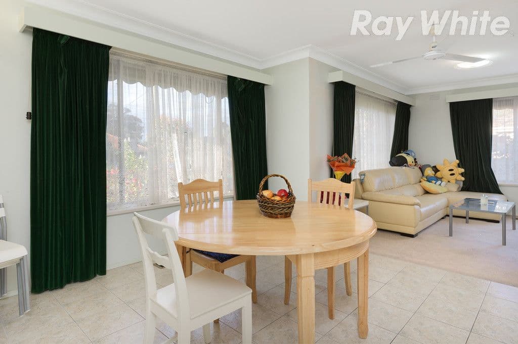 313 Grimshaw Street, Watsonia VIC 3087, Watsonia - Thumbnail 4
