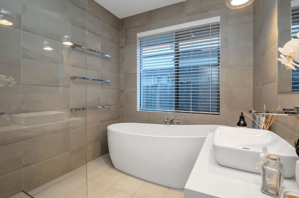8 Iceberg Lane, Coomera Waters QLD 4209, Coomera - Thumbnail 6
