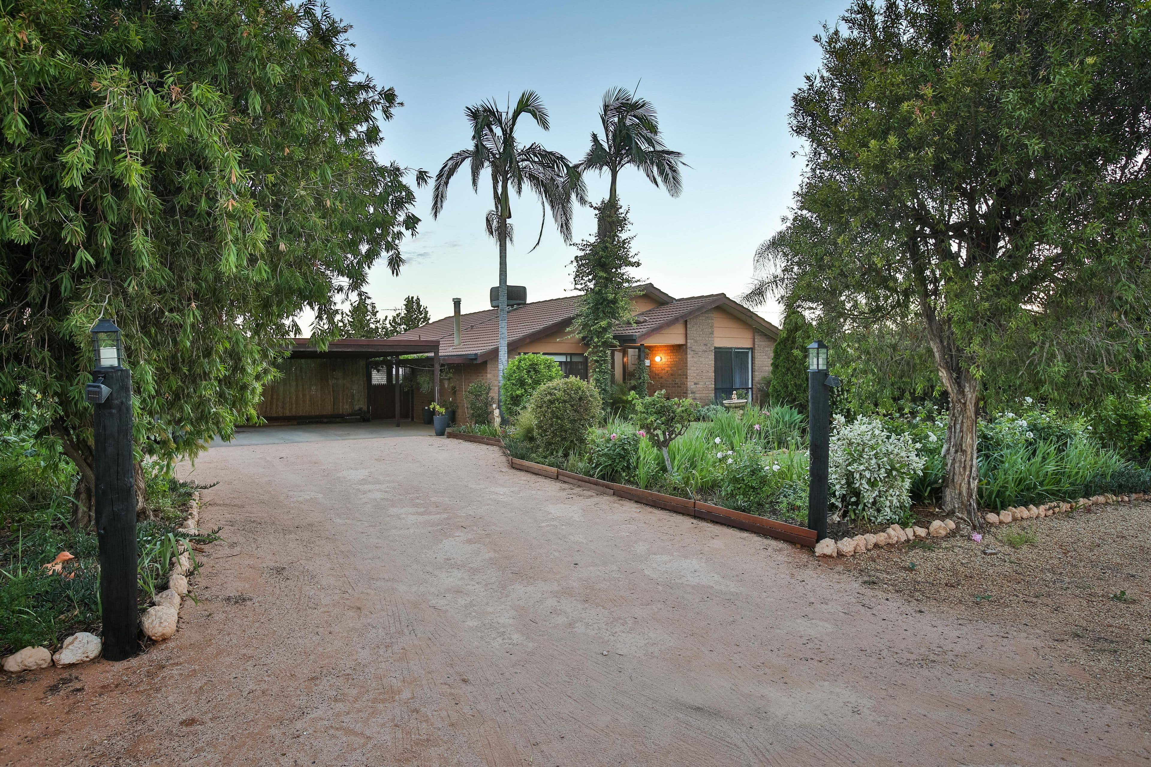 14 Bombala Road, COOMEALLA NSW 2717, Coomealla - Thumbnail 2
