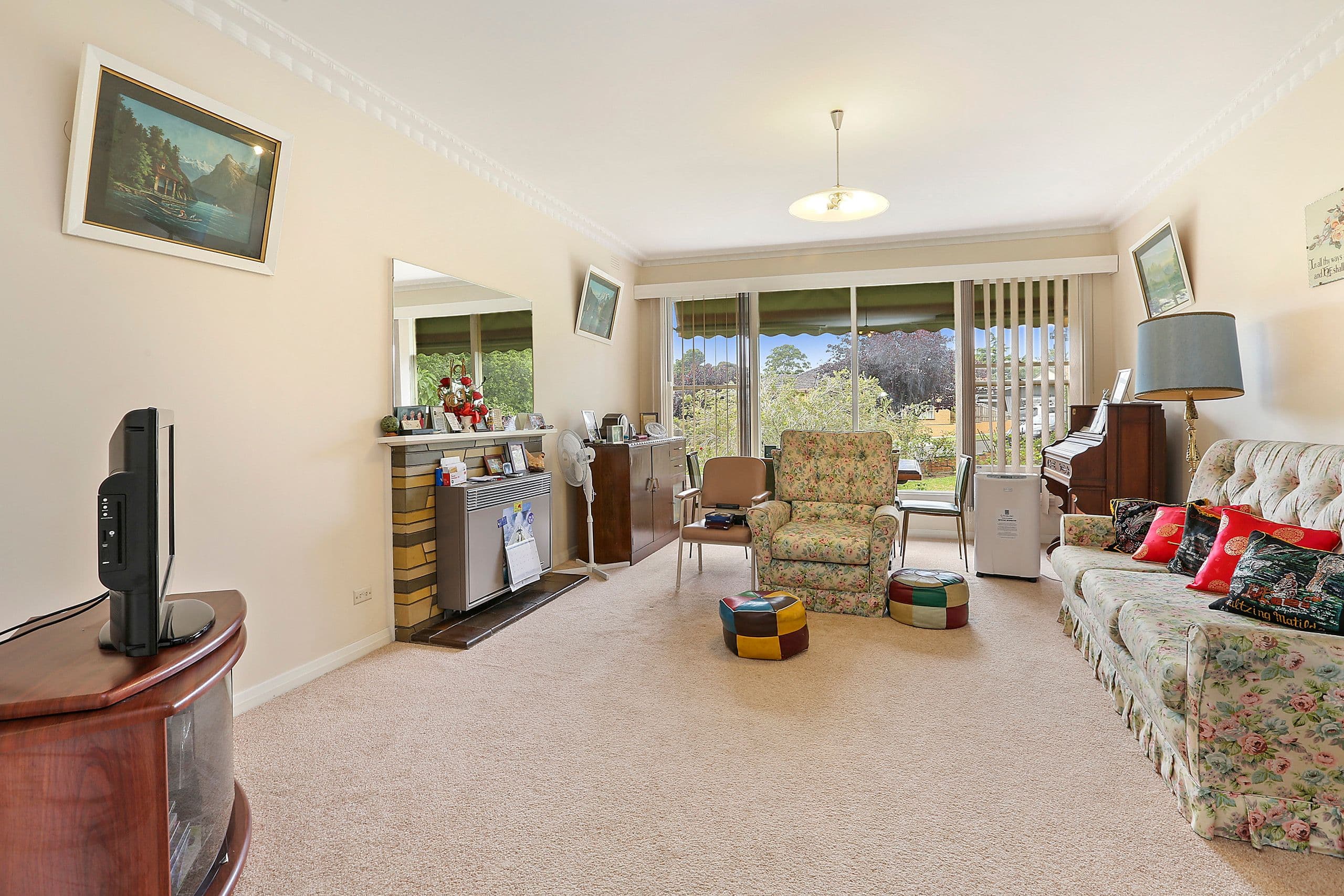 4 Montgomery Avenue, Hamlyn Heights VIC 3215, Hamlyn Heights - Thumbnail 2