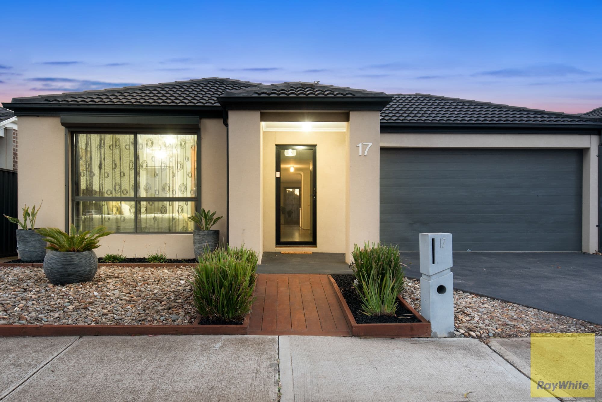 17 Yanga Avenue, Tarneit VIC 3029, Tarneit - Image 1