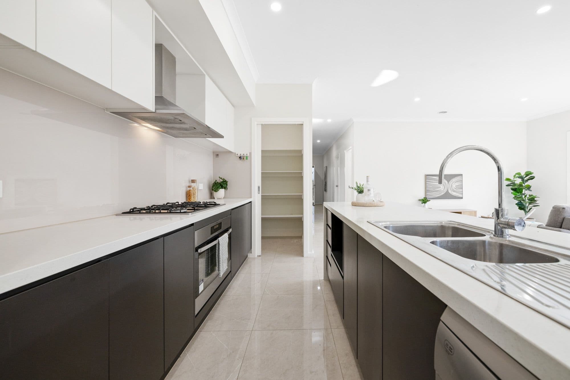 2 Cerado Road, Wyndham Vale VIC 3024, Wyndham Vale - Thumbnail 3