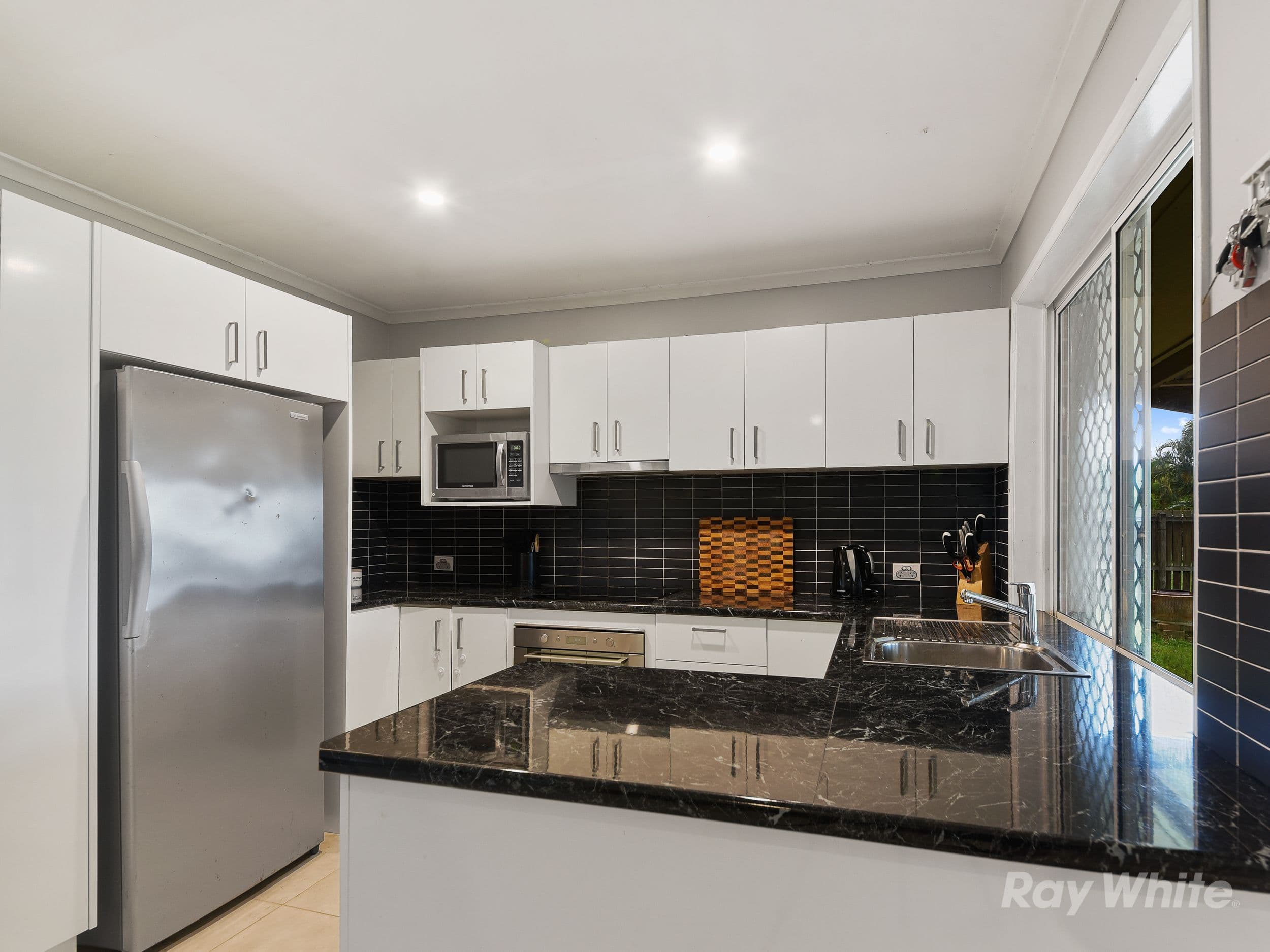 35 Kyeema Crescent, Bald Hills QLD 4036, Bald Hills - Thumbnail 3