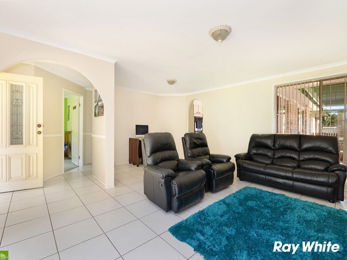 10 Ribbonwood Place, Albion Park Rail NSW 2527, Albion Park Rail - Thumbnail 2