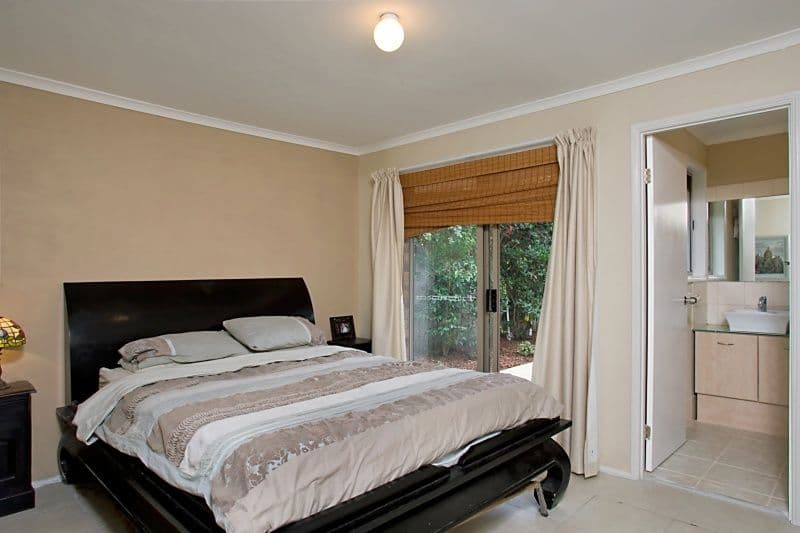1 Largo Place, VARSITY LAKES QLD 4227, Varsity Lakes - Thumbnail 3