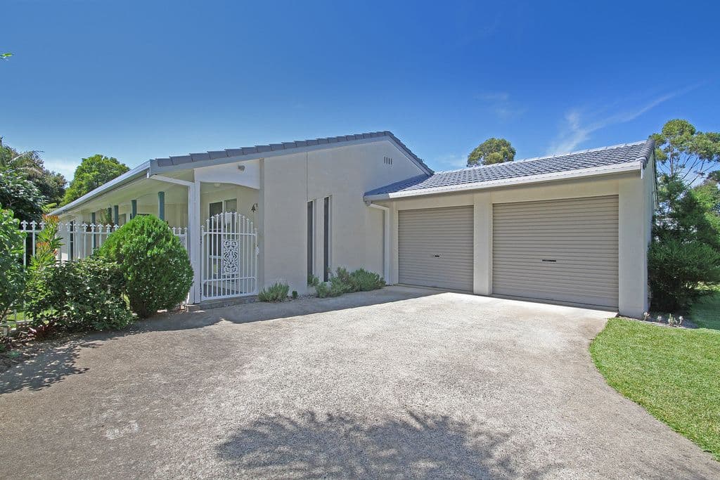 17 Zanthus Drive, Broulee NSW 2537, Broulee - Image 1