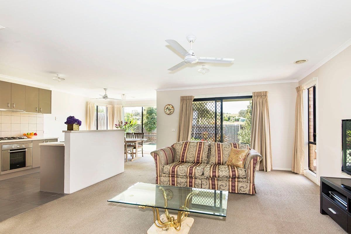 260 The Lakes Boulevard, SOUTH MORANG VIC 3752, South Morang - Thumbnail 5