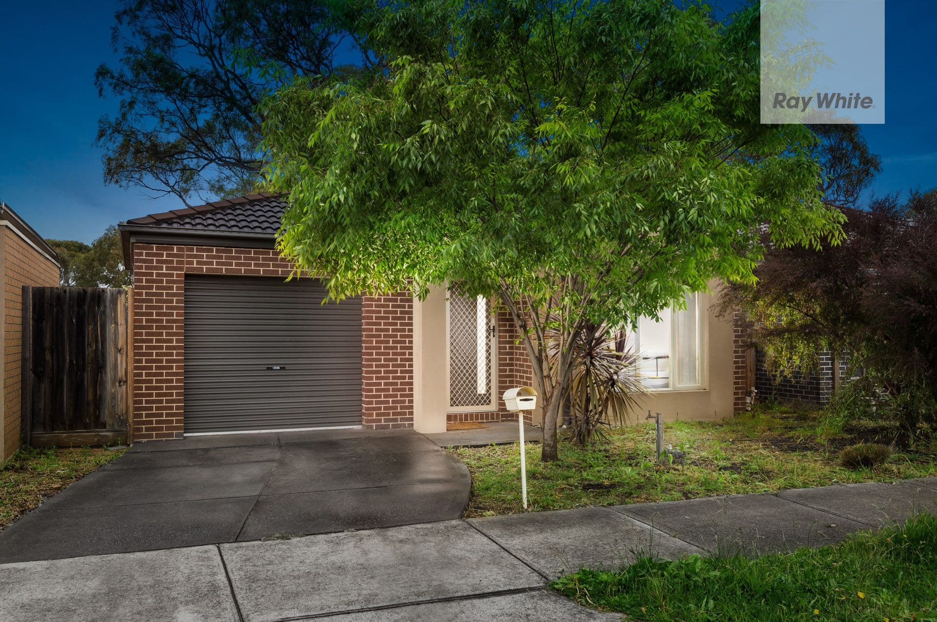 8 Glory Street, South Morang VIC 3752, South Morang - Image 1