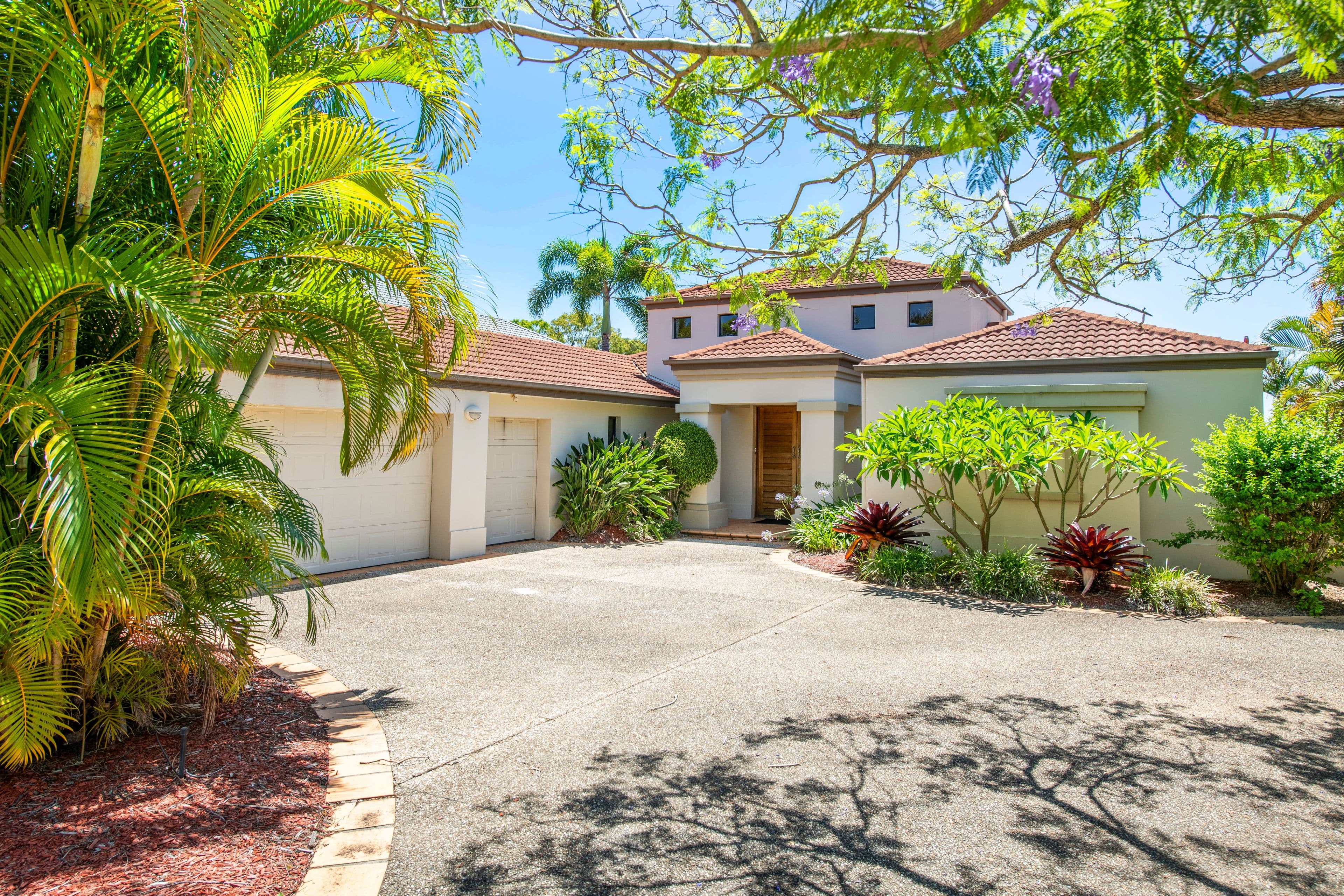 3137 Riverleigh Drive, Hope Island QLD 4212, Hope Island - Thumbnail 2