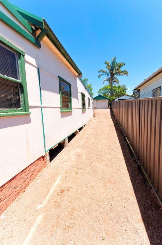 24 Hay Street, HELENSBURGH NSW 2508, Helensburgh - Thumbnail 8