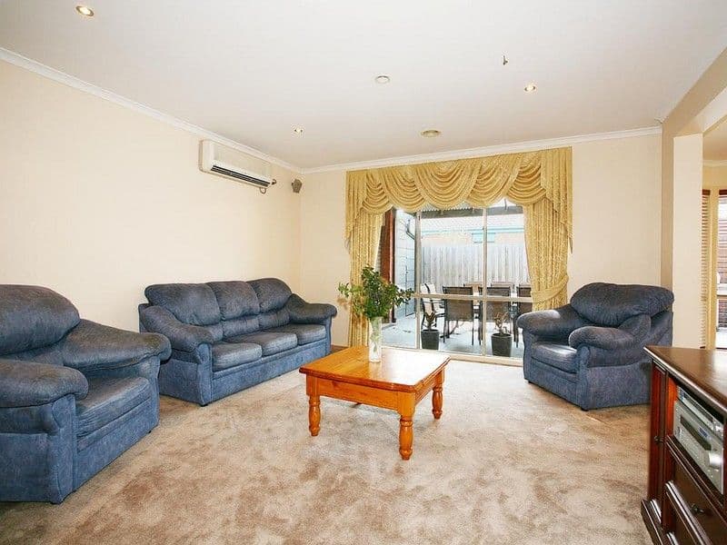 44 Mariner Close, CRANBOURNE NORTH VIC 3977, Cranbourne North - Thumbnail 3