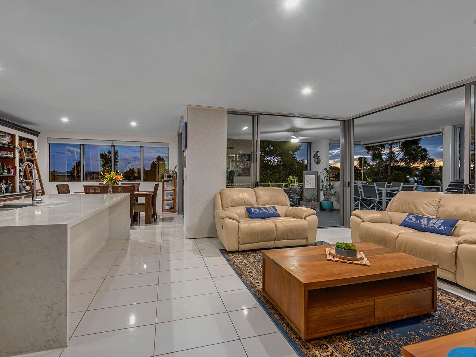 44 Addison Avenue, Bulimba QLD 4171, Bulimba - Thumbnail 3