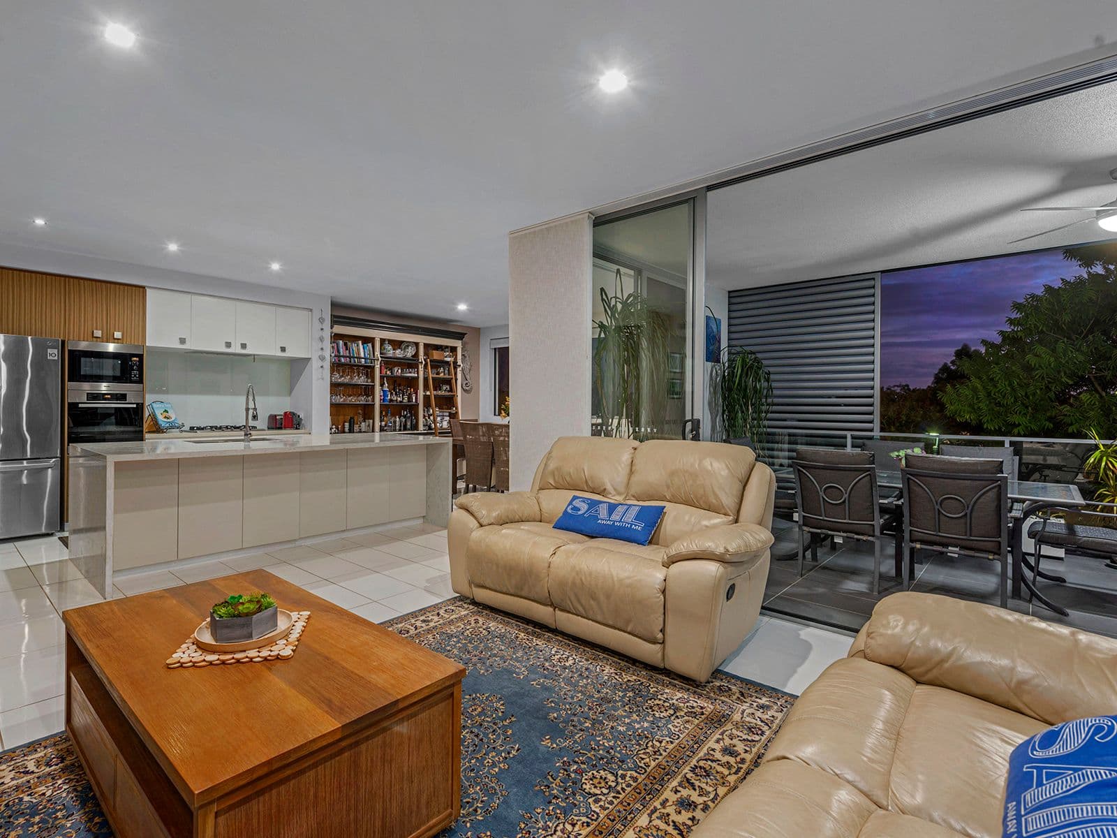 44 Addison Avenue, Bulimba QLD 4171, Bulimba - Thumbnail 5