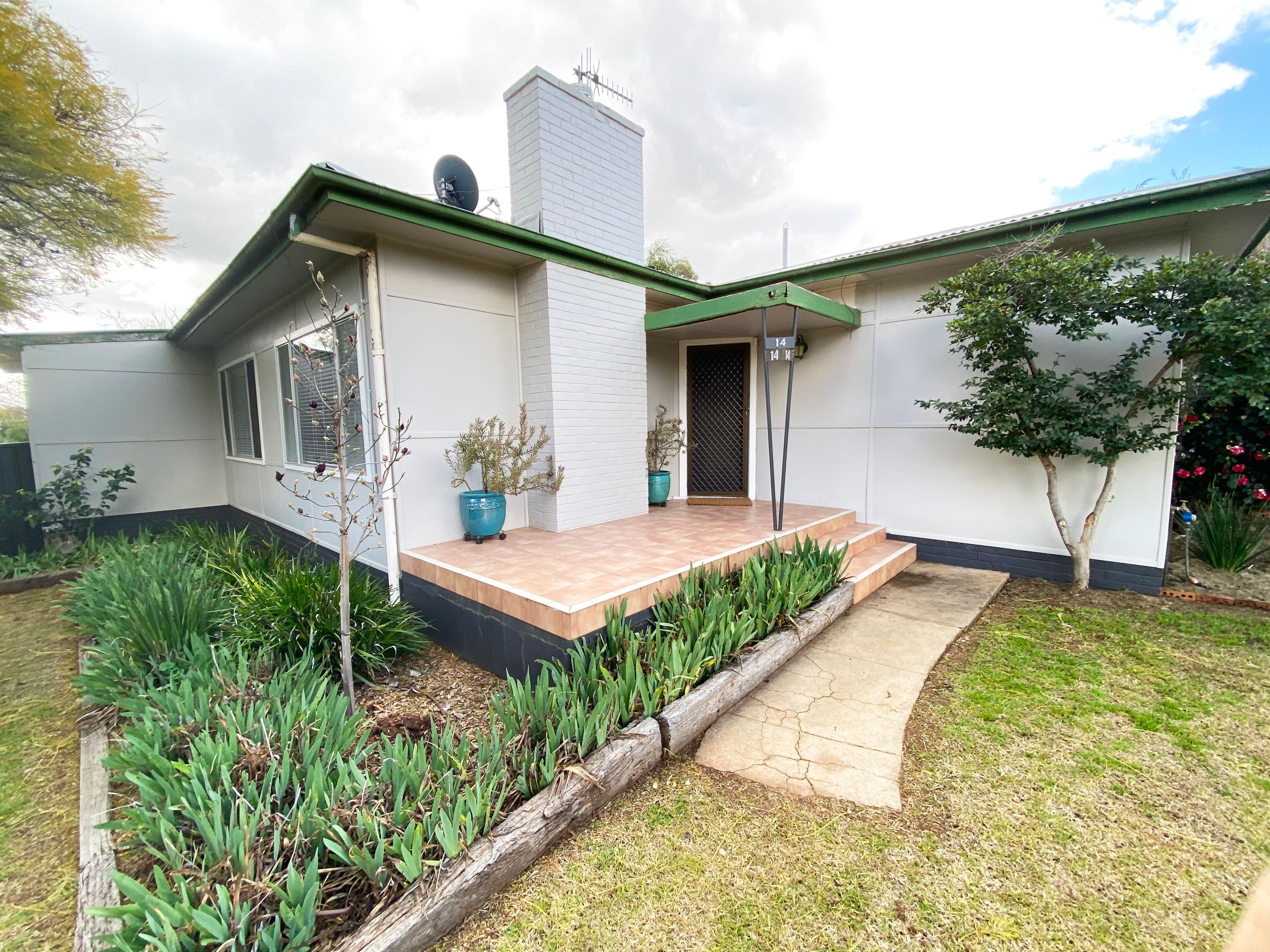 14 Carinya Street, Griffith NSW 2680, Griffith - Thumbnail 3
