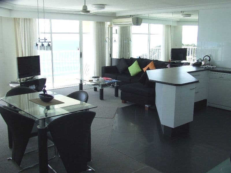 12B The Esplanade, MIAMI QLD 4220, Miami - Thumbnail 2