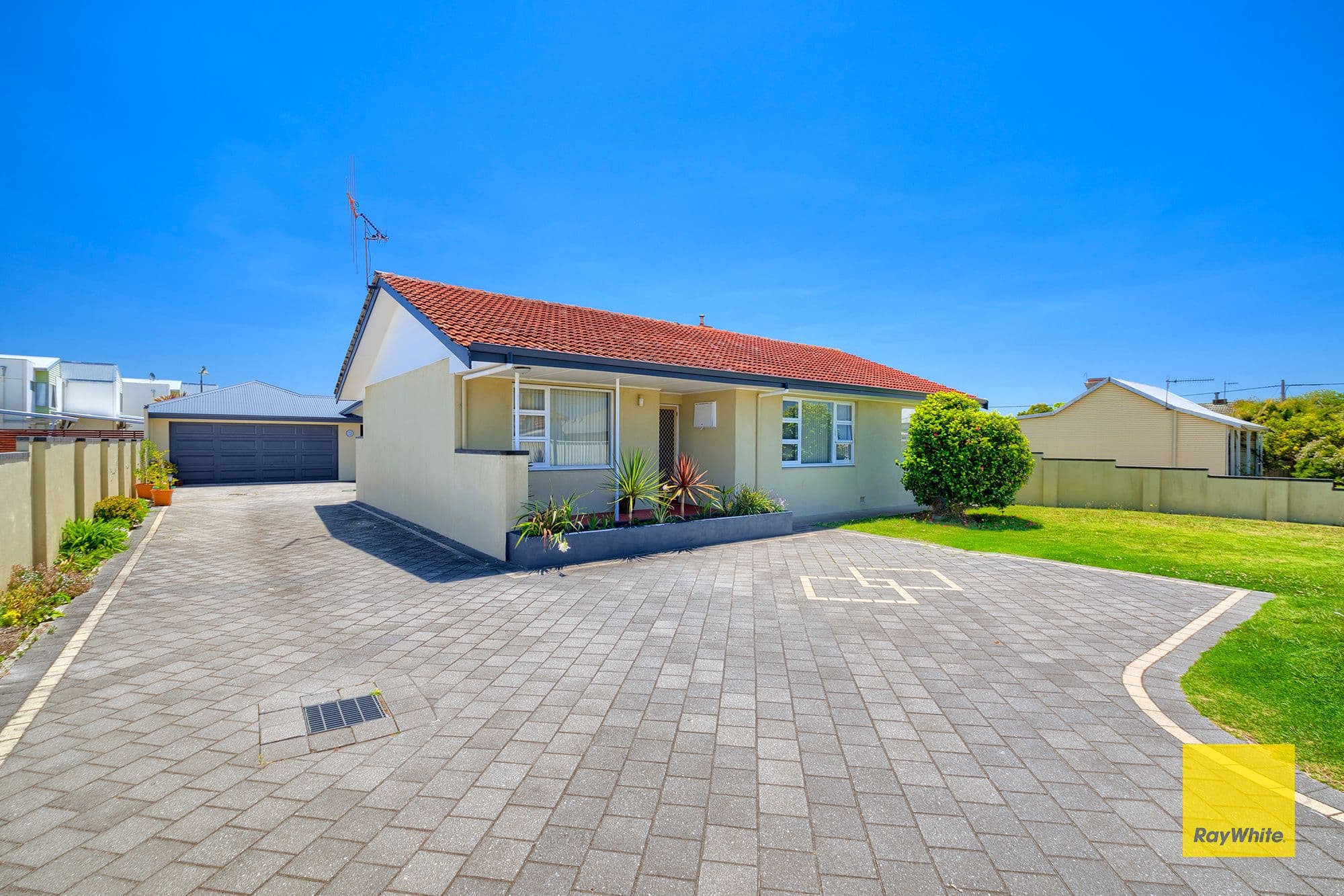 5 Hymus Street, Centennial Park WA 6330, Centennial Park - Thumbnail 3