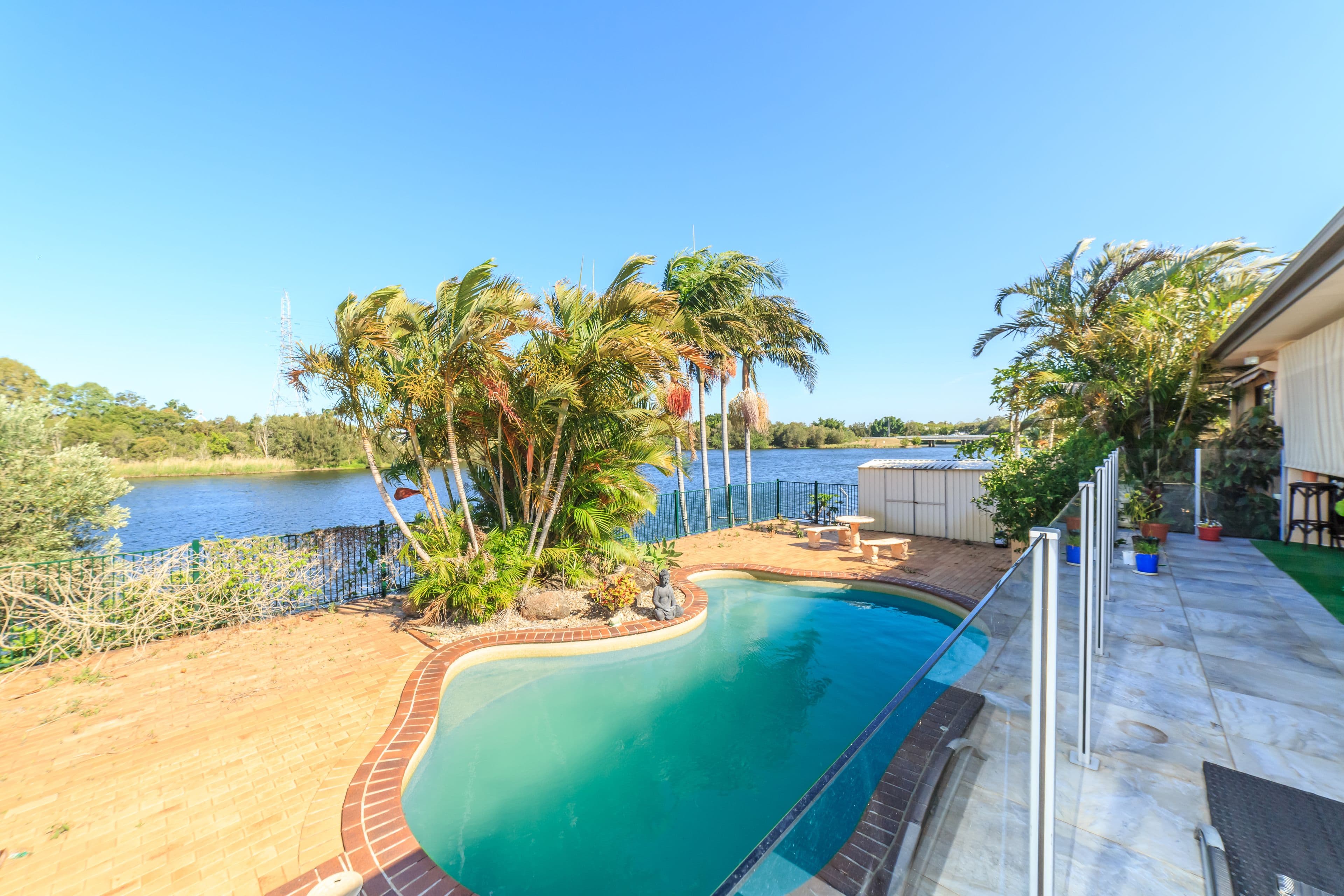 77 Port Jackson Boulevard, Clear Island Waters QLD 4226, Clear Island Waters - Thumbnail 4