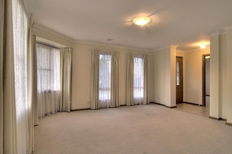 19 One Chain Road, SOMERVILLE VIC 3912, Somerville - Thumbnail 2