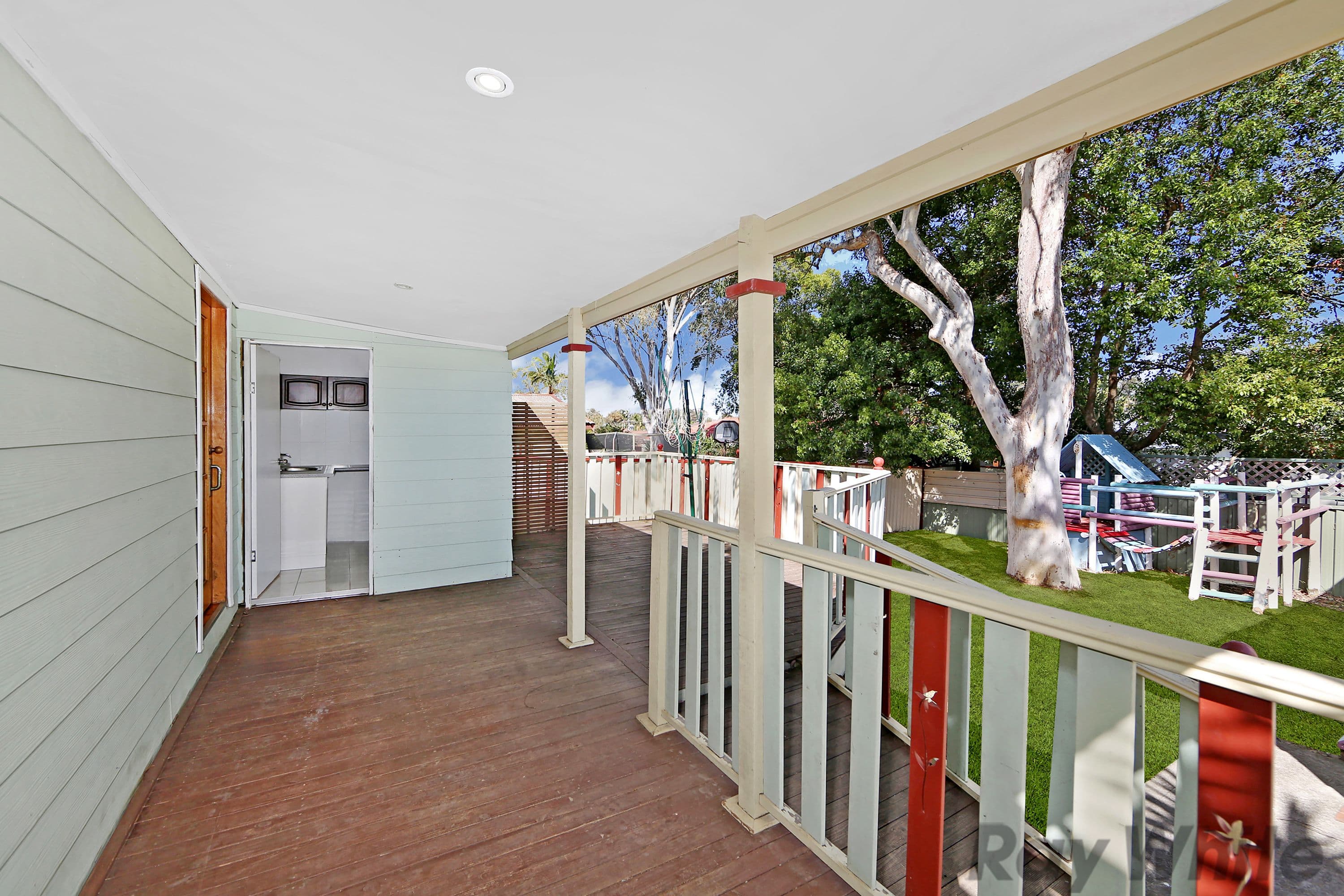 44 Sunrise Avenue, Budgewoi - Thumbnail 7