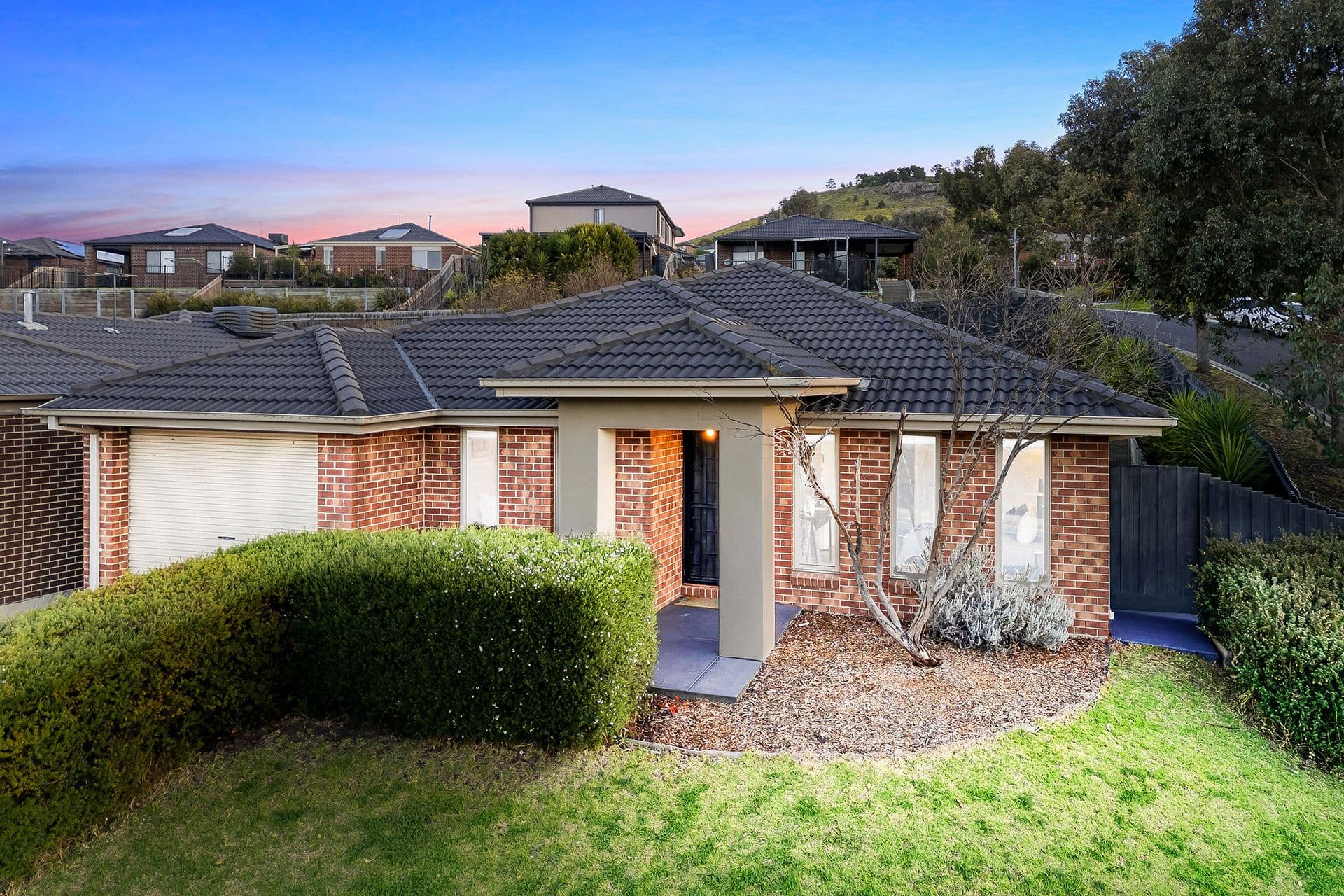 31 Courtney Drive, Sunbury VIC 3429, Sunbury - Image 1