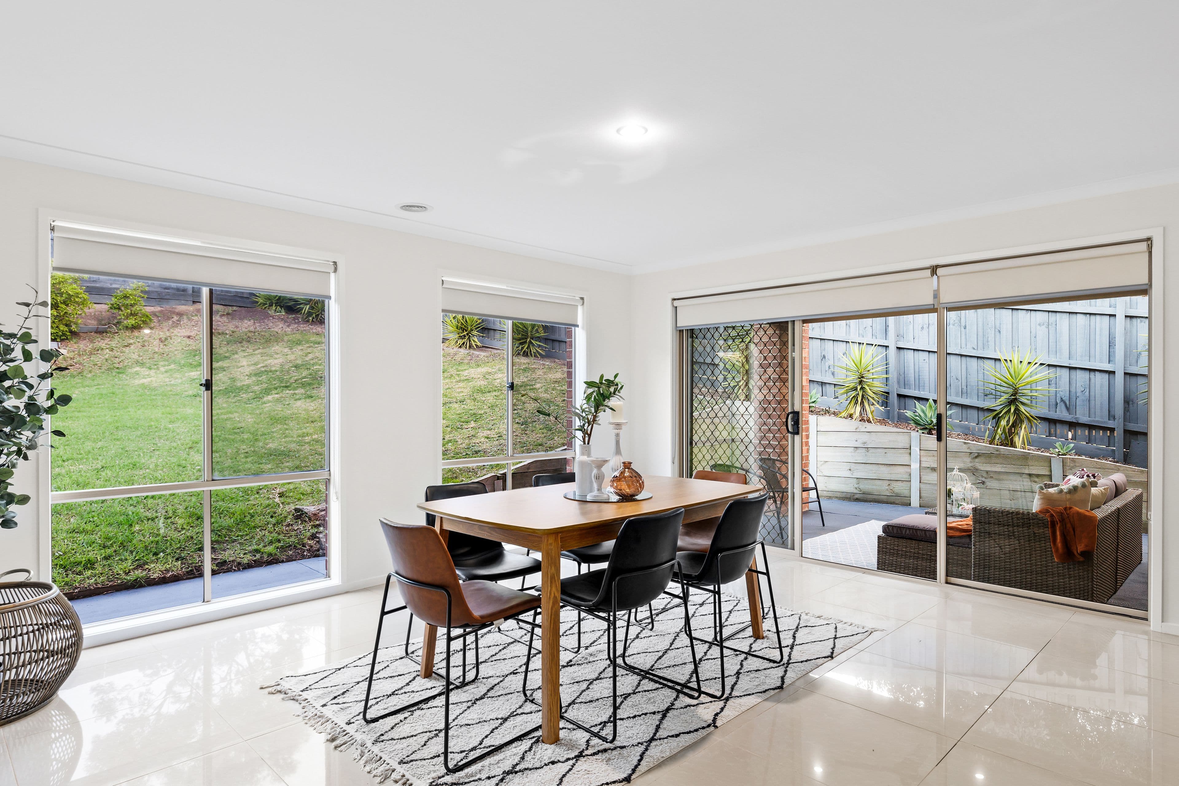 31 Courtney Drive, Sunbury VIC 3429, Sunbury - Thumbnail 4