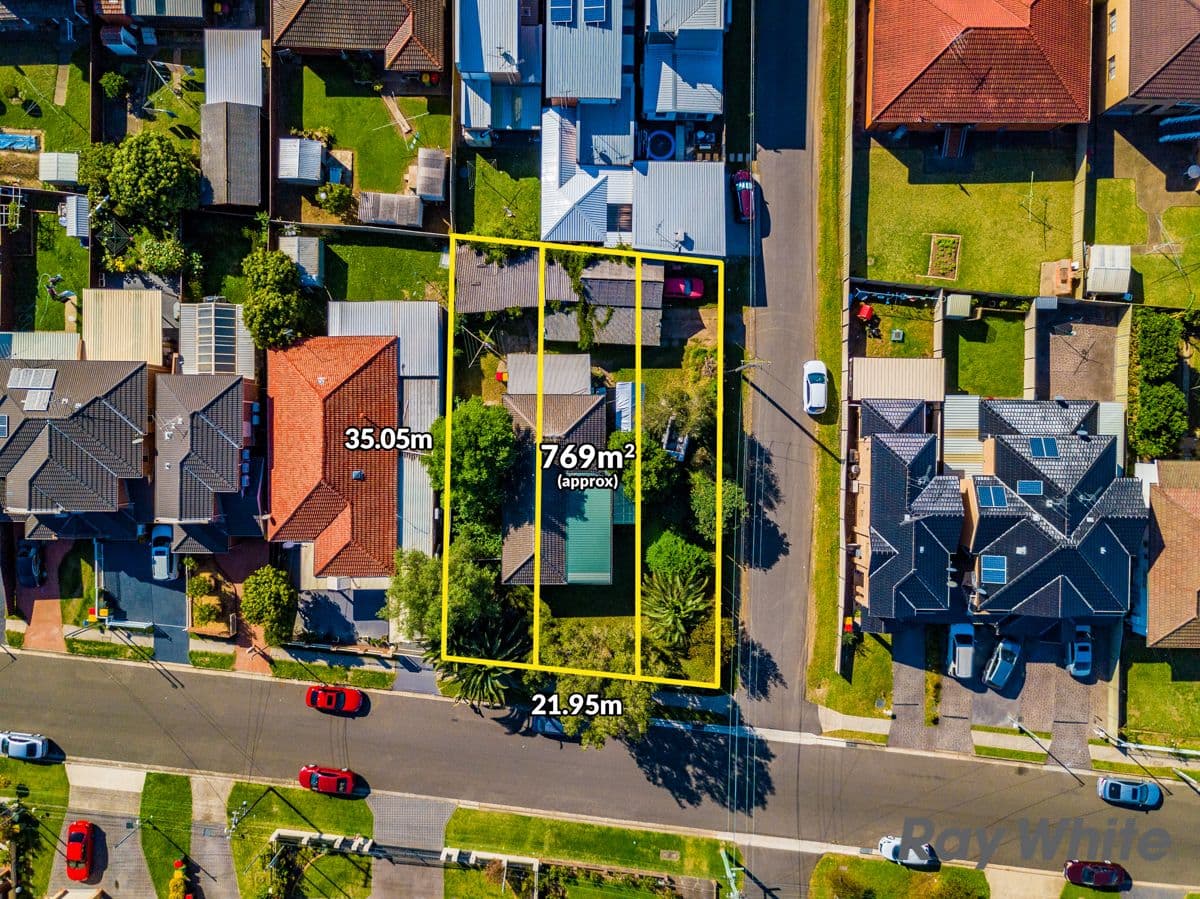 26 Karabar Street, Fairfield Heights NSW 2165, Fairfield Heights - Image 1