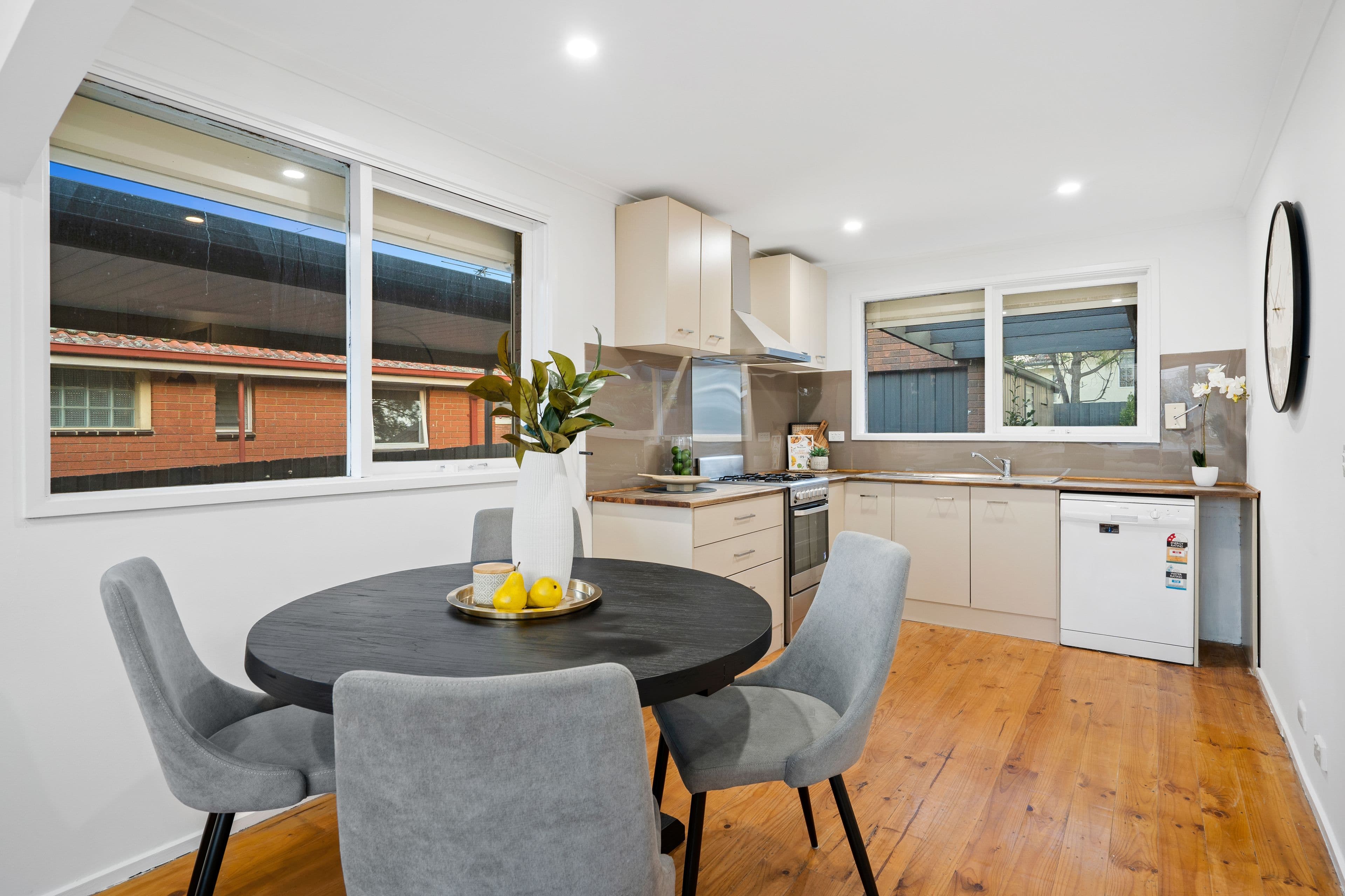 40 Darren Avenue, Bundoora VIC 3083, Bundoora - Thumbnail 3