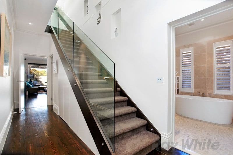 11 Clarke Street, ELWOOD VIC 3184, Elwood - Thumbnail 3