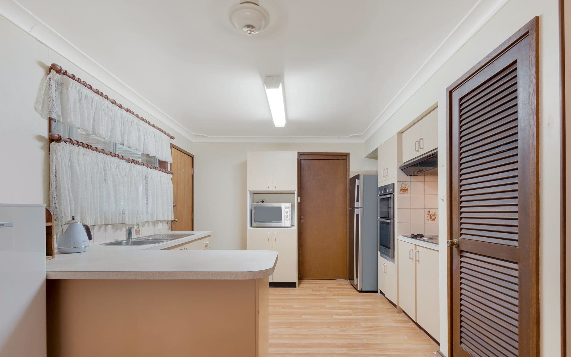 135 The Parkway, Bradbury NSW 2560, Bradbury - Thumbnail 2