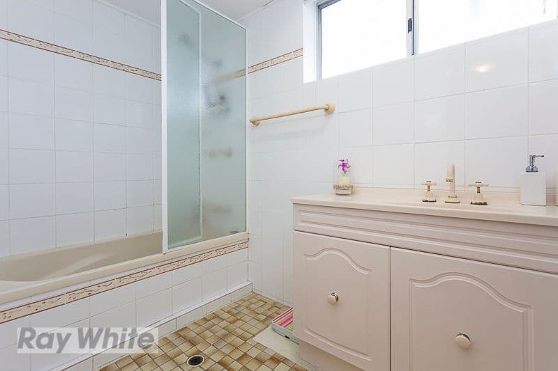 334 Cornwall Street, GREENSLOPES QLD 4120, Greenslopes - Thumbnail 5